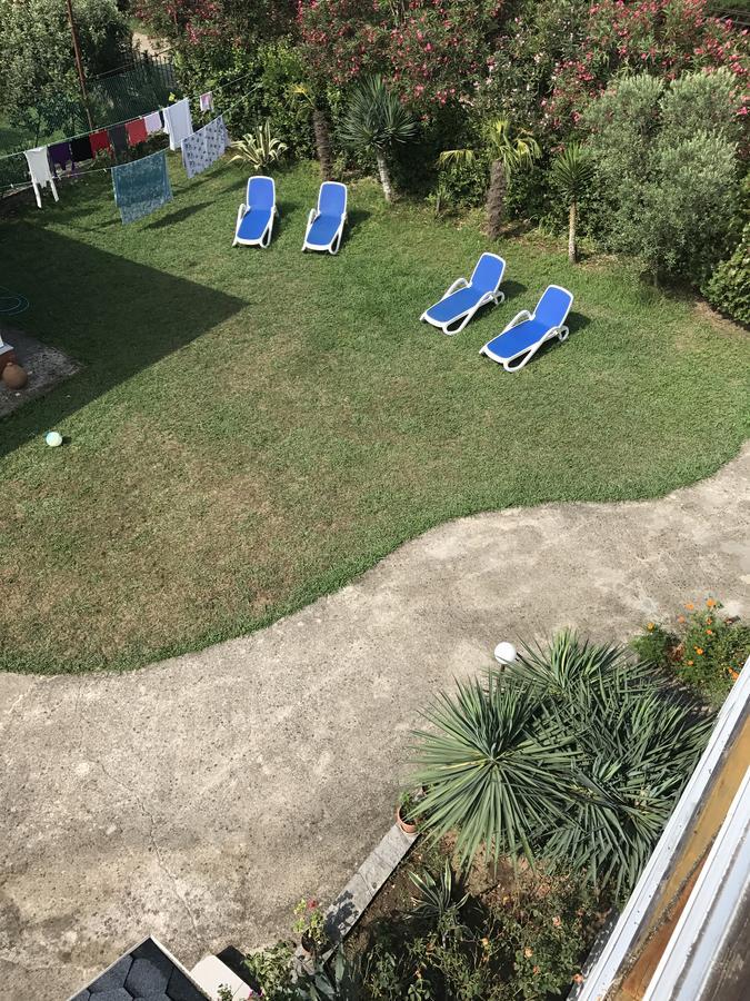 Dom U Morya Hotel Pizunda Exterior photo